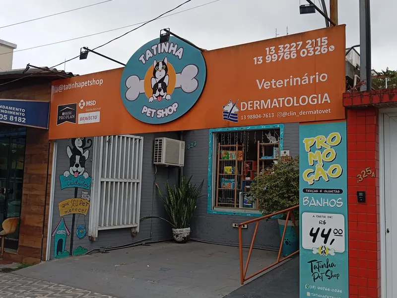 Reparo de adesivo de fachada para o Tatinha Pet Shop — Cromatica Comunicação Visual, Santos/SP